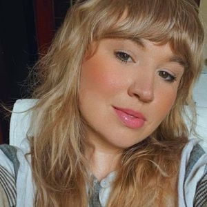 Meet your Posher, Annie